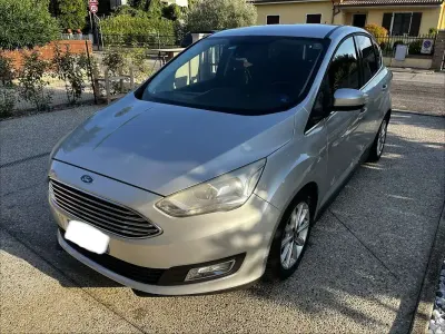 Usata Ford C-MAX Business Edition 120 CV (88 kW) 2016 Argento Monovolume