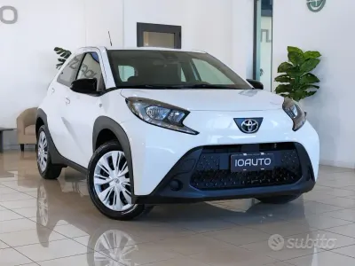 Usata Toyota Aygo X Active 72 CV (52 kW) 2024 Bianco SUV