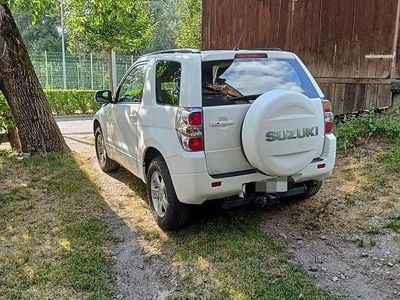 Bianco Usata 2011 Suzuki Grand Vitara SUV | 6000 € (Ottimo prezzo)