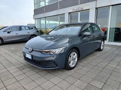 Usata VW Golf VIII 116 CV (85 kW) 2022 Grigio Berlina