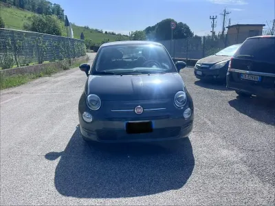 Begagnad Fiat 500 Lounge 85 HK (62 kW) 2017 Grå Sedan