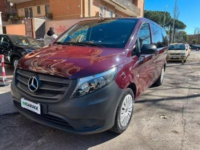 Usata Mercedes Vito 135 CV (99 kW) 2020 Rosso Furgone