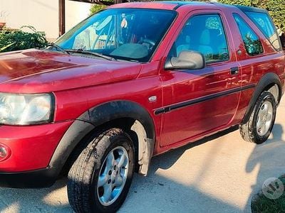 Land Rover Freelander 2