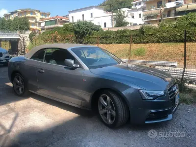 Usata Audi A5 Cabriolet 170 CV (125 kW) 2014 Grigio Cabrio