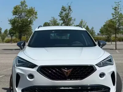 Usata Cupra Formentor 150 CV (110 kW) 2024 Bianco SUV