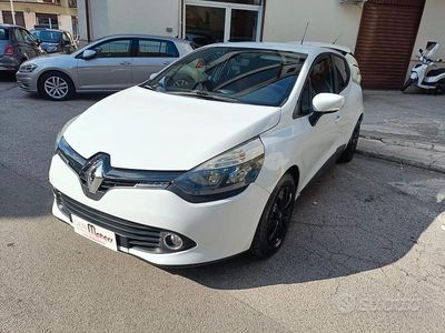 Usata Renault Clio IV Life 75 CV (55 kW) 2016 Bianco Berlina