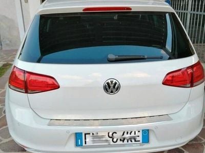 Usata VW Golf VII 110 CV (80 kW) 2015 Bianco Berlina