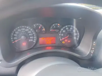 Usata Fiat Panda Climbing 60 CV (44 kW) 2008 Utilitaria