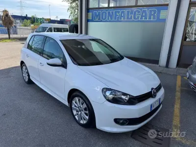 Usata VW Golf VI Edition 105 CV (77 kW) 2011 Bianco Utilitaria