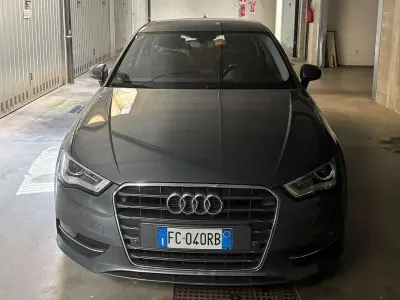 Usata Audi A3 Attraction 110 CV (80 kW) 2016 Grigio Berlina