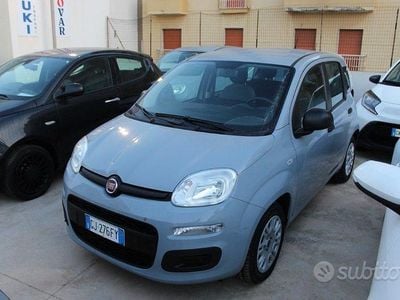 Usata Fiat Panda S 69 CV (50 kW) 2022 Grigio Utilitaria