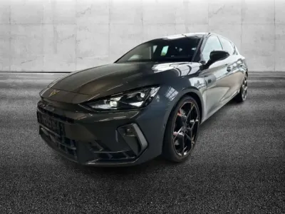 Usata Cupra Leon VZ 300 CV (220 kW) 2025 Grigio Berlina