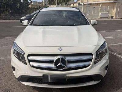 Usata Mercedes GLA200 Executive 136 CV (100 kW) 2017 SUV