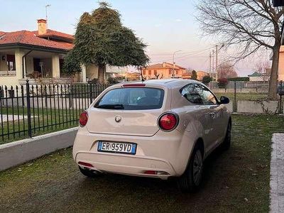 Usata Alfa Romeo MiTo Progression 105 CV (77 kW) 2013 Bianco Utilitaria