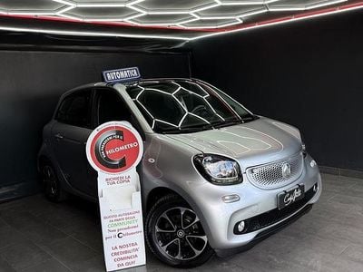 Usata Smart ForFour 71 CV (52 kW) 2017 Grigio Utilitaria