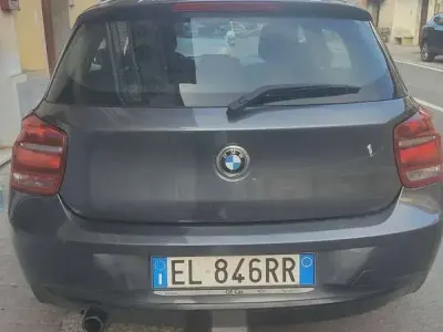 Usata BMW 120 Sport Line 184 CV (135 kW) 2012 Grigio Utilitaria