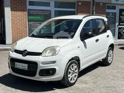 Usata Fiat Panda Easy 85 CV (62 kW) 2014 Bianco Utilitaria