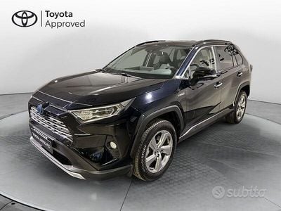 Usata Toyota RAV4 Hybrid Lounge 222 CV (163 kW) 2020 Grigio SUV