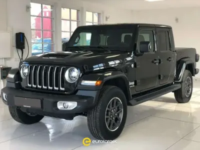 Usata Jeep Gladiator Overland 264 CV (194 kW) 2021 Blu/azzurro Pick-up