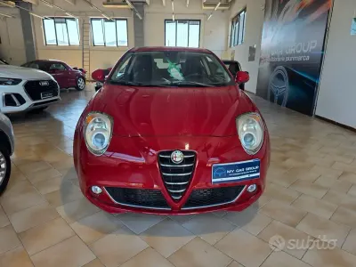 Usata Alfa Romeo MiTo Distinctive 120 CV (88 kW) 2010 Rosso Utilitaria