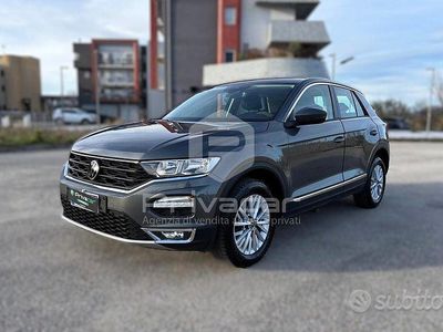 Usata VW T-Roc Advance 150 CV (110 kW) 2019 Grigio SUV