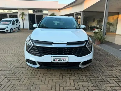 Usata Kia Sportage Style 136 CV (100 kW) 2023 Bianco SUV