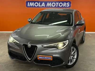 Usata Alfa Romeo Stelvio Business 179 CV (131 kW) 2018 Grigio SUV