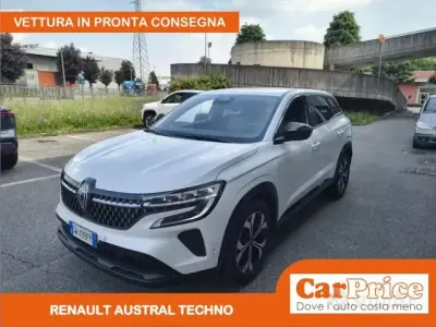 Usata Renault Austral Techno 131 CV (96 kW) 2024 Bianco SUV