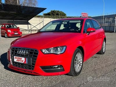 Usata Audi A3 Ambiente 110 CV (80 kW) 2014 Rosso Berlina