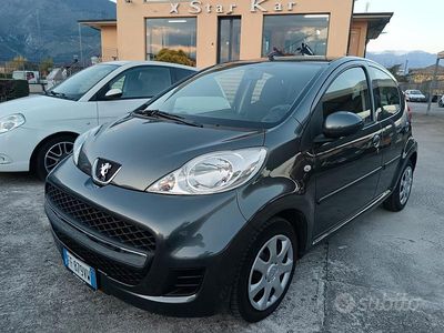 Usata Toyota Aygo 67 CV (49 kW) 2009 Grigio Utilitaria