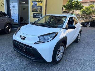 Nuova Toyota Aygo X Active 72 CV (52 kW) 2025 Bianco SUV