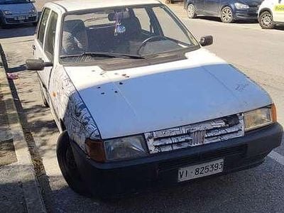 Occasion Fiat Uno 45 ch (33 kW) 1990 Citadine