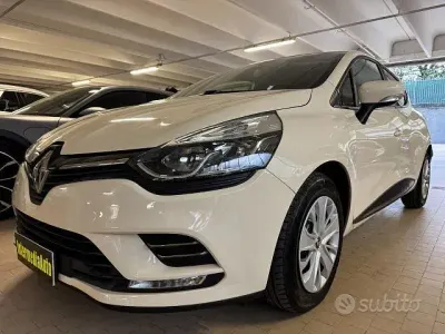 Usata Renault Clio IV 75 CV (55 kW) 2018 Beige Berlina