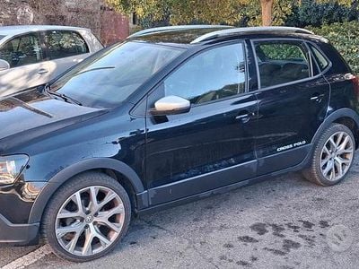 Usata VW Polo Cross 90 CV (66 kW) 2017 Nero Utilitaria