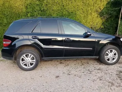 Usata Mercedes ML320 224 CV (164 kW) 2006 SUV