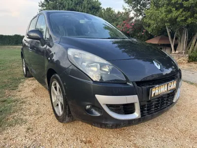 Usata Renault Scénic III Dynamique 110 CV (80 kW) 2011 Other Monovolume