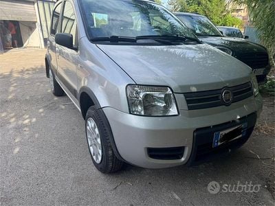 Second-hand Fiat Panda 4x4 95 CP (69 kW) 2008 Gri Hatchback