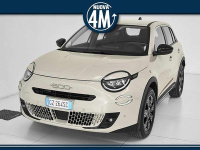 Usata Fiat 600 136 CV (100 kW) 2025 Beige SUV