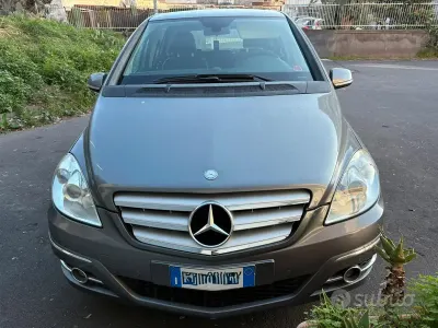 Usata Mercedes B200