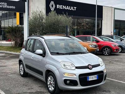 Argento Usata 2016 Fiat Panda Lounge Utilitaria | 8900 € (Buon prezzo)