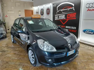 Usata Renault Clio II 74 CV (54 kW) 2009 Grigio Berlina