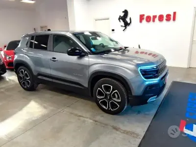 Usata Jeep Avenger Summit 101 CV (74 kW) 2025 Grigio SUV