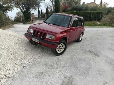 Usata Suzuki Vitara 95 CV (69 kW) 1993 Rosso SUV