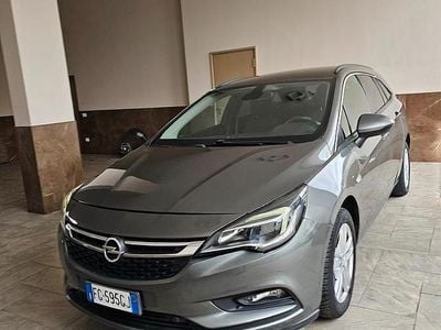 Usata Opel Astra S 95 CV (69 kW) 2016 Grigio Station wagon