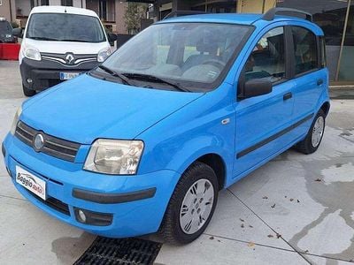 Azzurro pastello Usata 2005 Fiat Panda Dynamic Utilitaria | 2500 € (Buon prezzo)