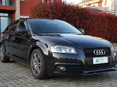 usata Audi A3 Sportback 1.6 TDI 105CV S Line - 2010