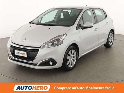 Gebraucht Peugeot 208 Active 82 PS (60 kW) 2018 Weiß Kleinwagen