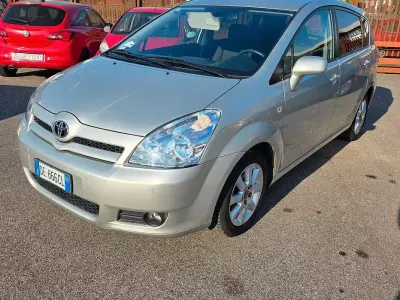 Usata Toyota Corolla Verso