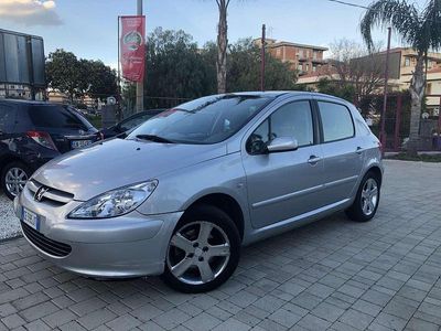 Usata Peugeot 307 90 CV (66 kW) 2003 Argento Berlina