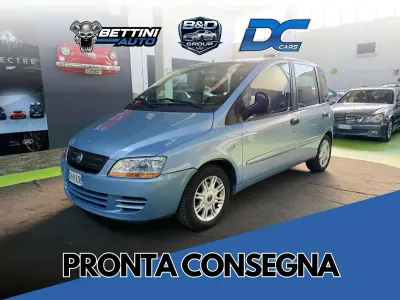 Usata Fiat Multipla Dynamic 116 CV (85 kW) 2004 Blu/azzurro Monovolume